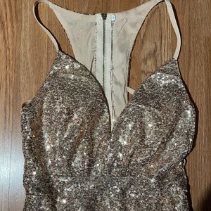 Gorgeous Gold Sequin Cocktail dress size  L